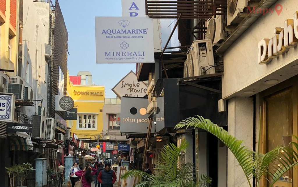 Khan Market: Delhi’s Iconic Shopping and Culinary Paradise You Can’t Miss